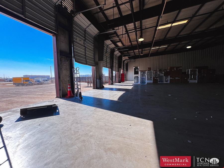 Distribution Warehouse for Lease