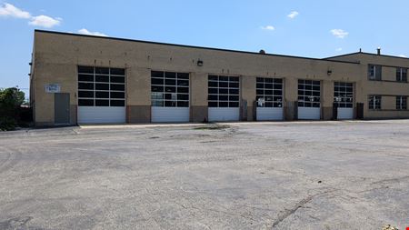 Preview of Industrial space for Rent at 4811 S Harlem Ave