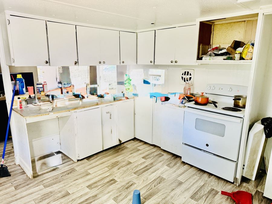 (16% CASH-ON-CASH RETURN!) THE HILLSIDE MOBILE HOME PARK FOR SALE (SELLER FINANCING AVAILABLE)