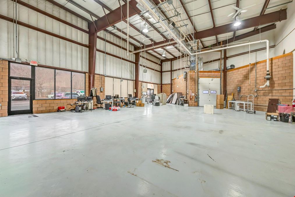 1087 Federal Rd Ste 5