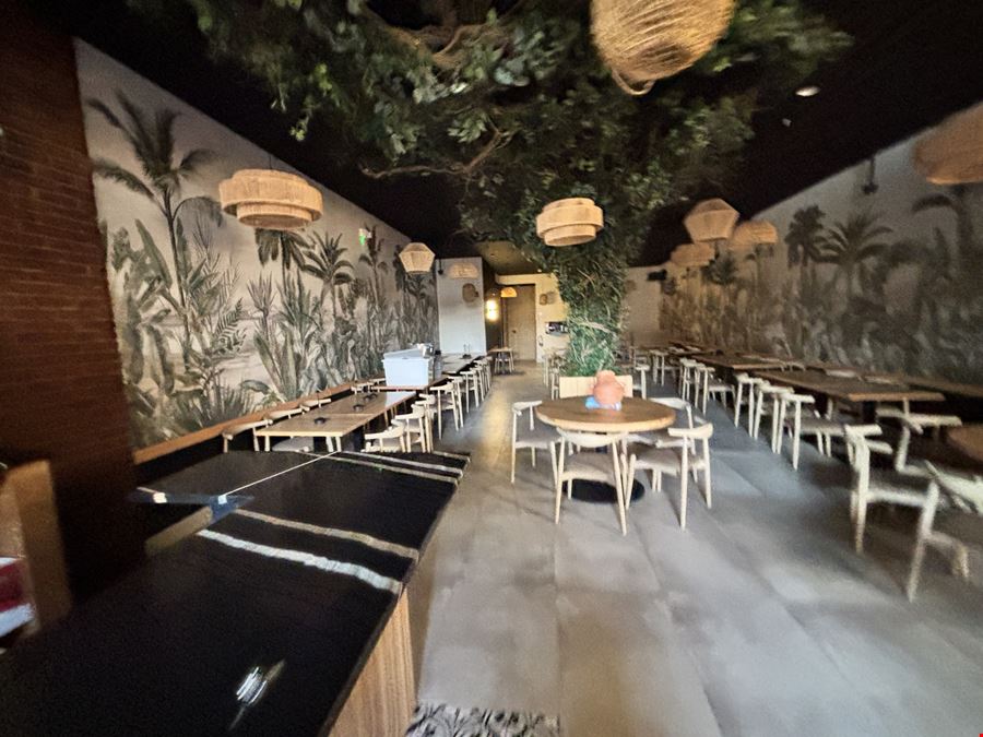 3,456 SF Restaurant | Investment Sale Strong Tenant in Place