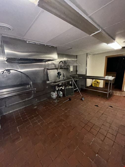 Freestanding Former Restaurant