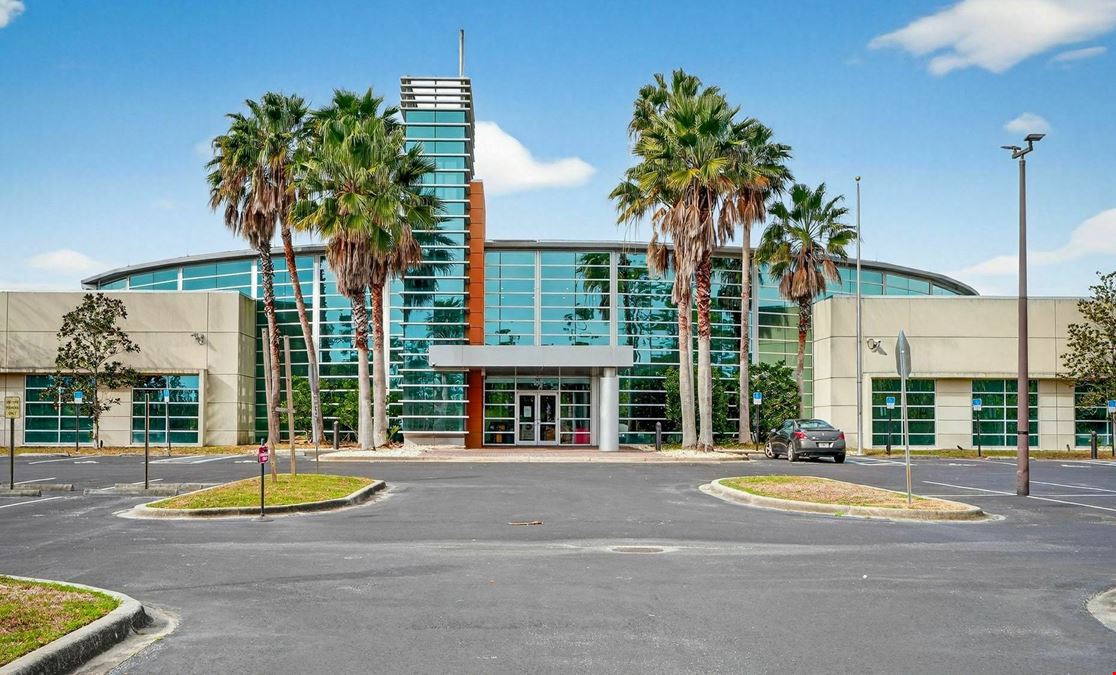 Flagship Opportunity: 10,000 - 89,700+/- SF on 11+/- Acres with I-95 Frontage