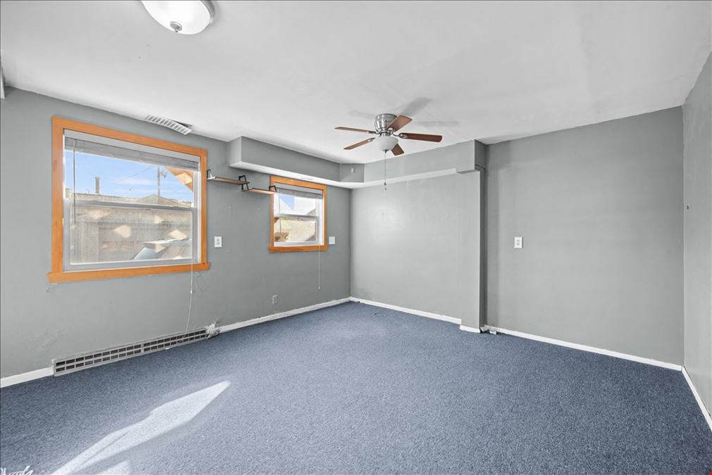 322 Hamilton 