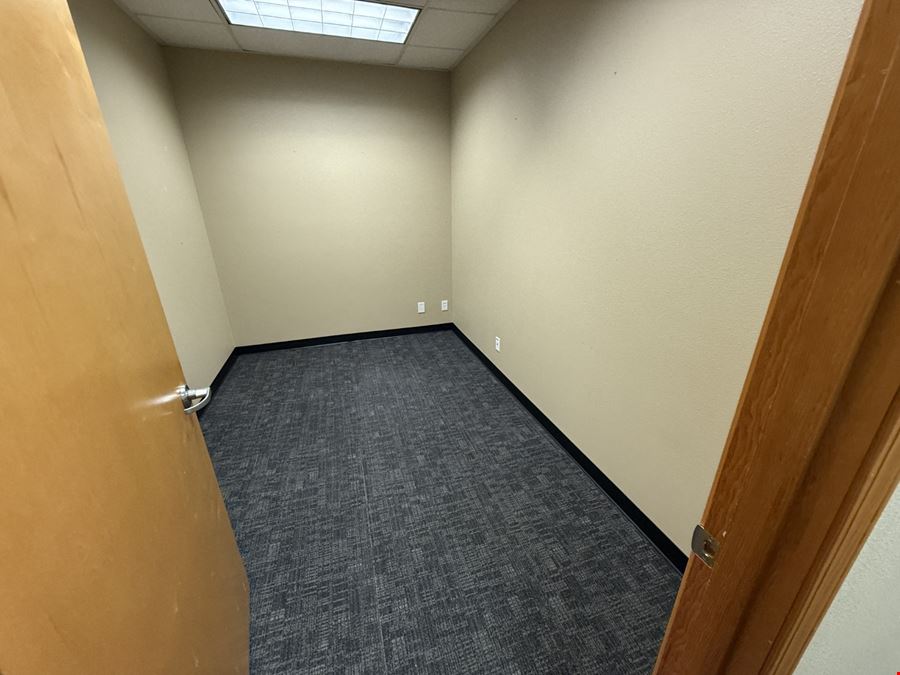 1004 E Main