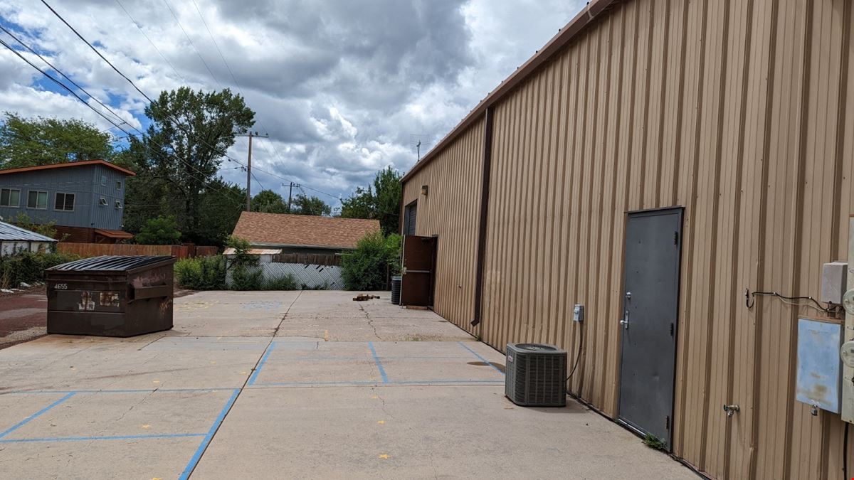 Ideally Sized and Centrally Located Warehouse/Office Suites