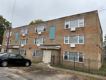 Preview of Multi-Family space for Sale at 8956 S. ESCANABA AVE