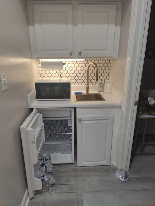 8406 Six Forks Road, Suite 101