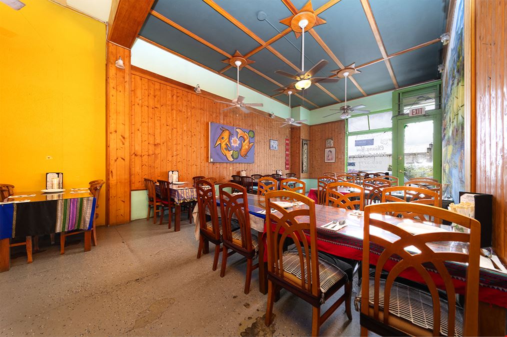 110 Kalakaua St