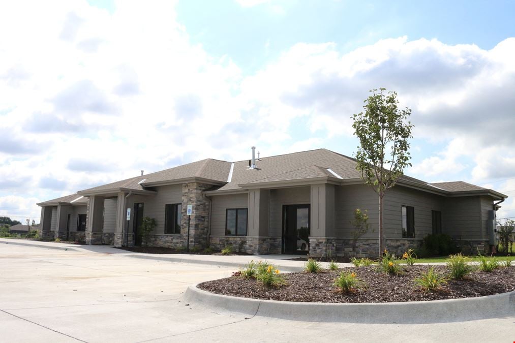 9869 S 168th Ave Outland Crossing Office Park
