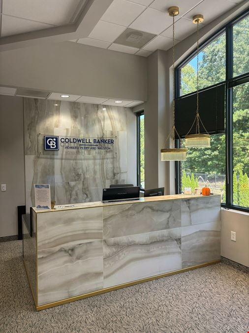 100 Connemara Dr