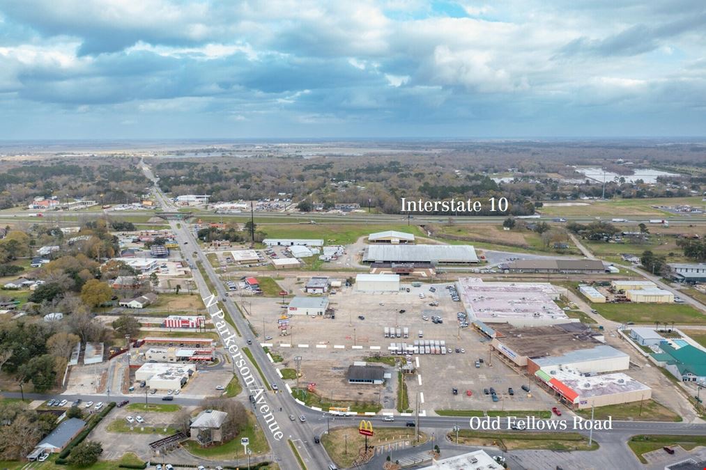 Crowley Outparcel For Lease