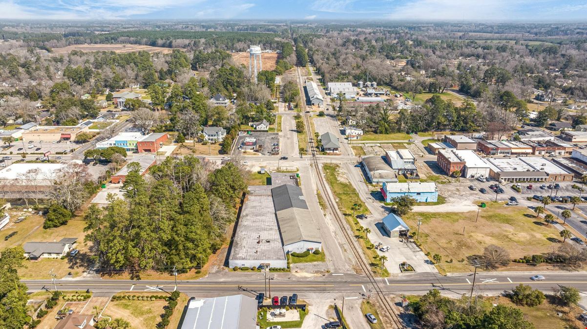 Commercial Space Available For Sale in Holly Hill, SC