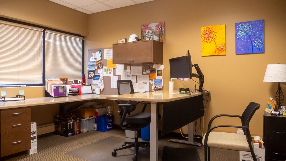 Flexible Commercial Space with Office & Warehouse