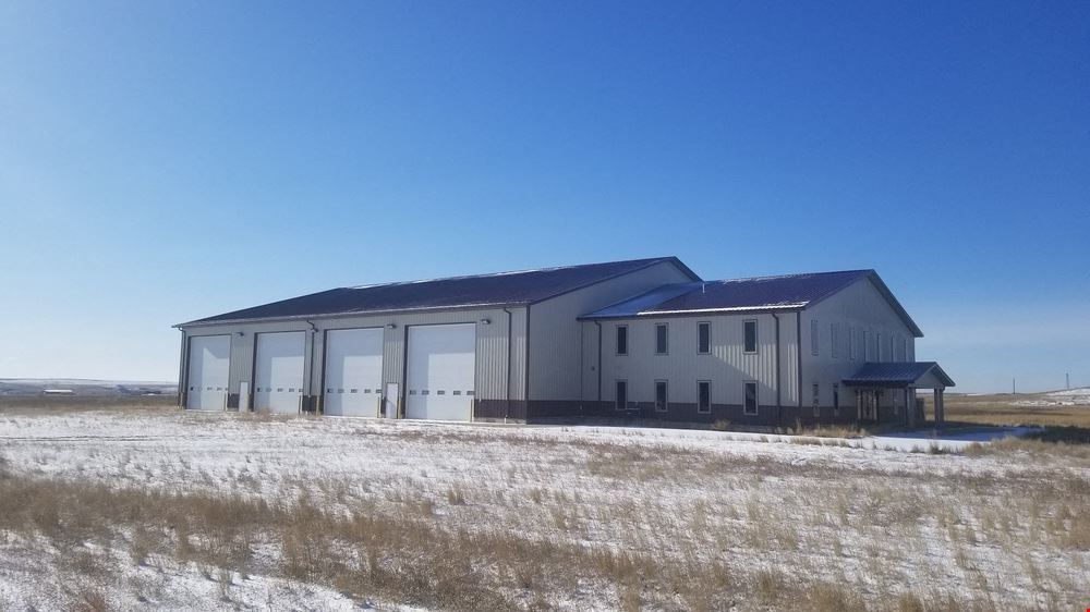 15,631 SF Industrial Shop & Office Near Davis Refinery
