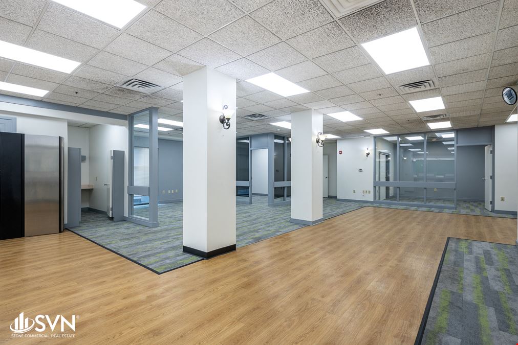For Lease: Retail Bank Branch and Professional/Medical Office Suites