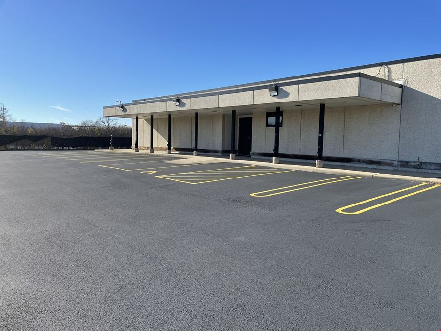 Freestanding Industrial Building on Large Lot