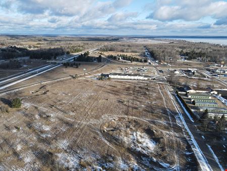 120 Cloverleaf Ln - Houghton Lake