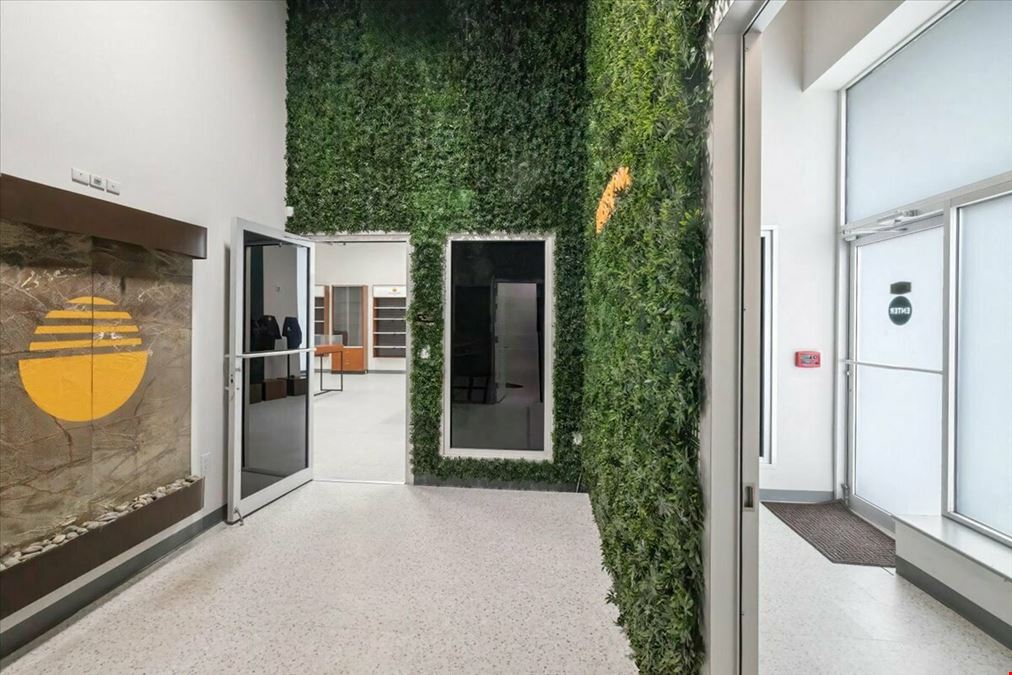 Retail + Cannabis Ready | 2,780 SF Freestanding Building w/ Parking | Jersey City Corridor Location