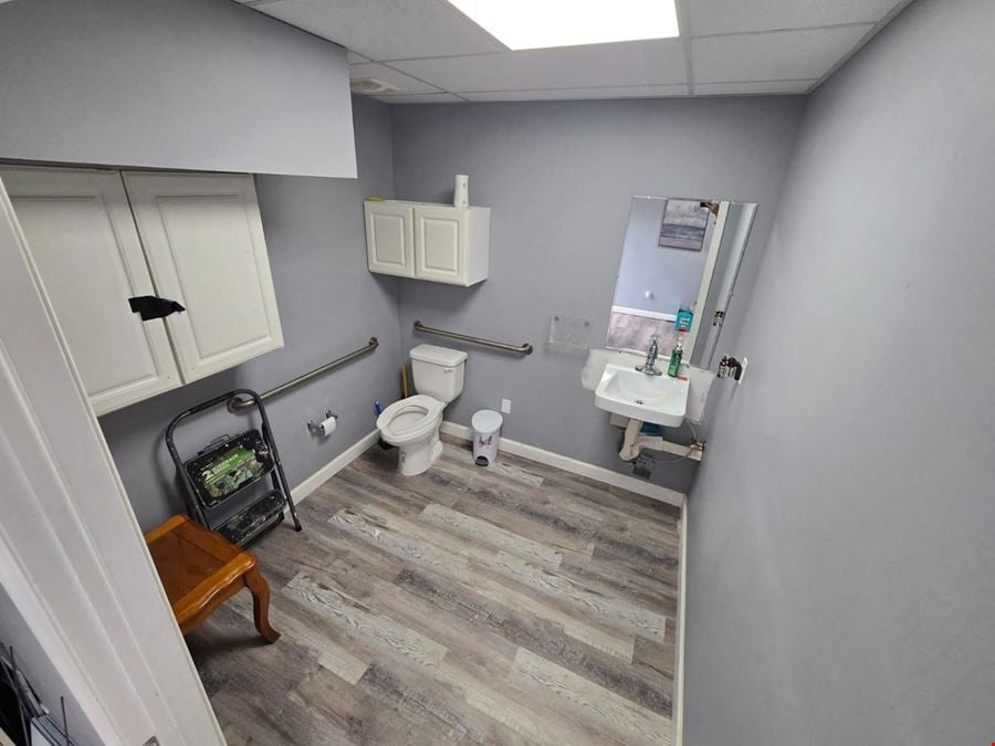 Storefront Office/Retail
