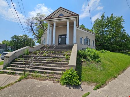 Preview of Industrial space for Sale at 601 W Clark St
