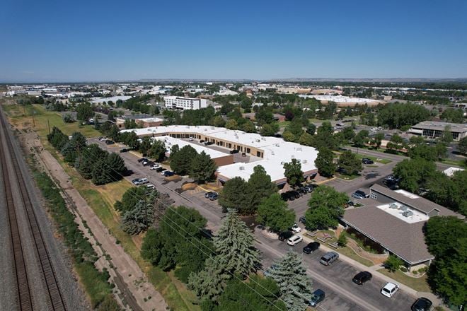 Preview of Office space for Rent at 2110 Overland Avenue