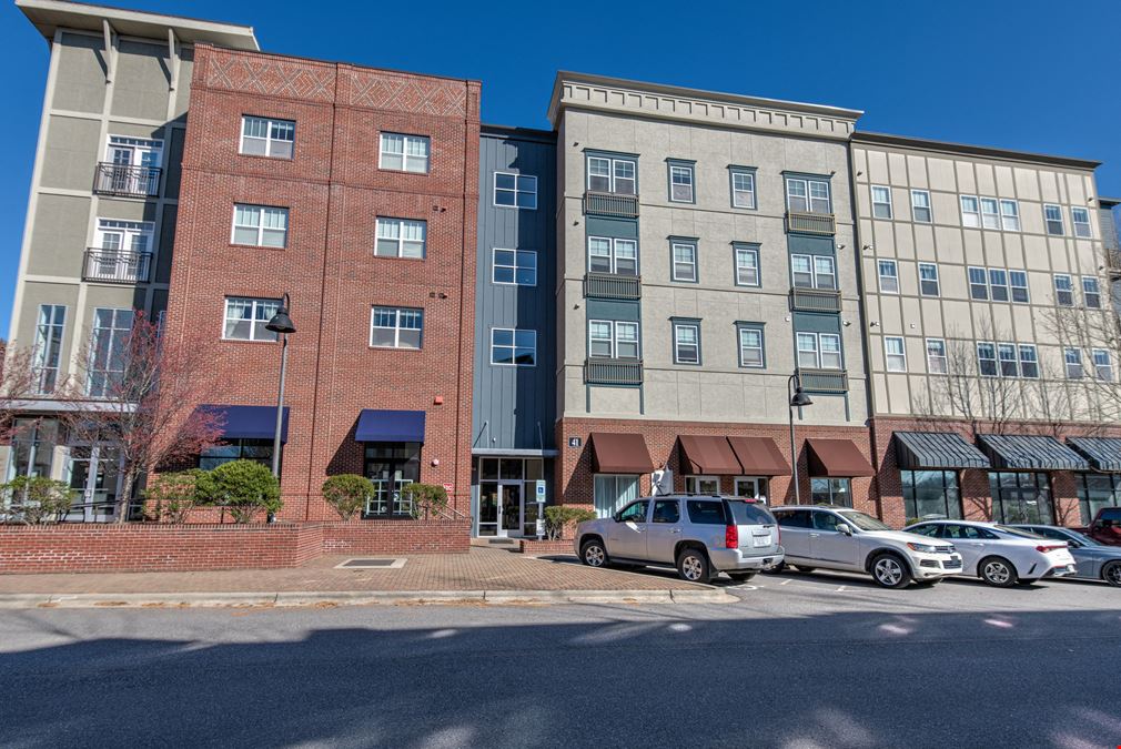 41-60 N Merrimon Avenue