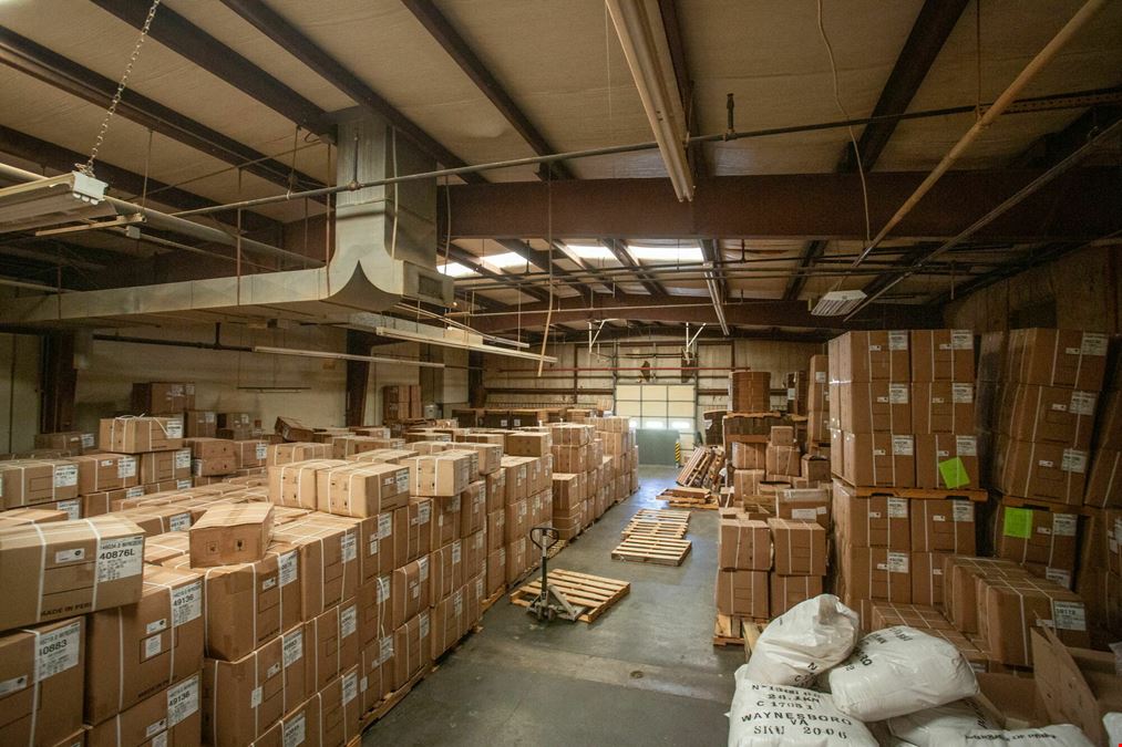 FLEXIBLE INDUSTRIAL SUBLEASE WITH OFFICE & WAREHOUSE SPACE NEAR I-64