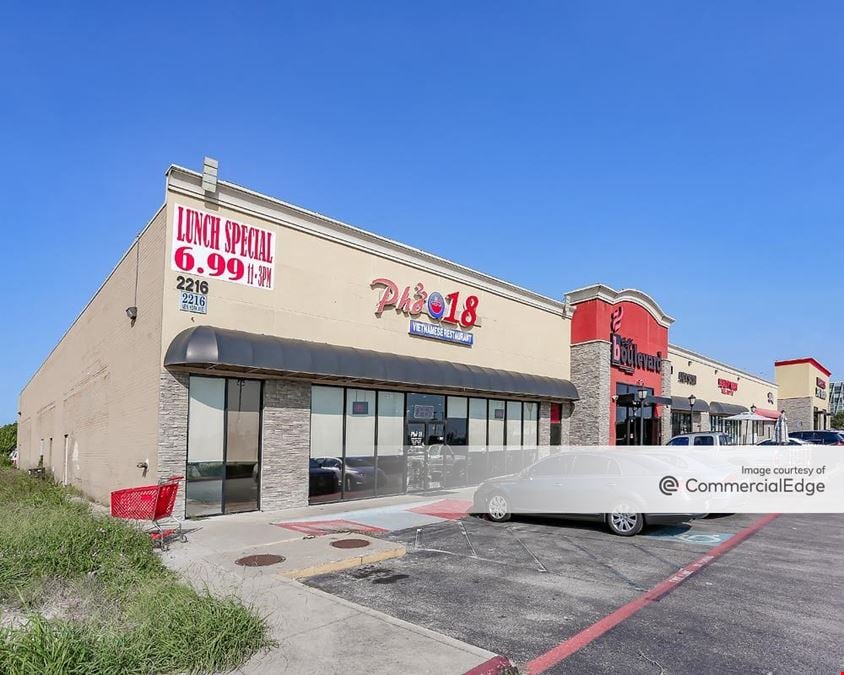 Ben Thanh Plaza
