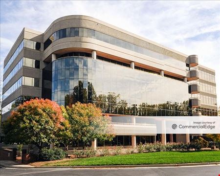 Preview of commercial space at 600 Embassy Row