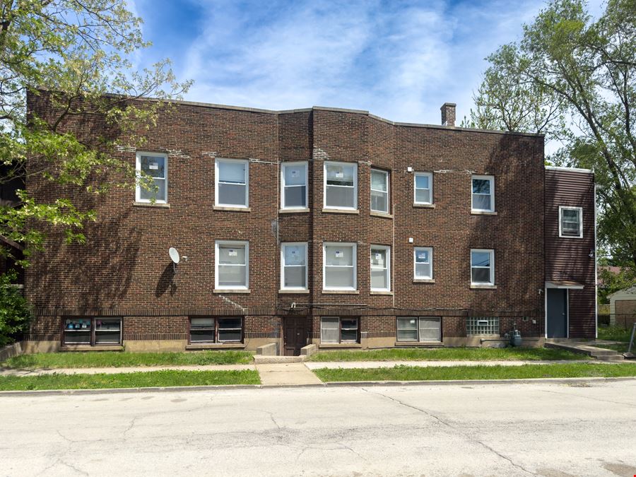 11 E 157th St., Calumet City, IL 60409
