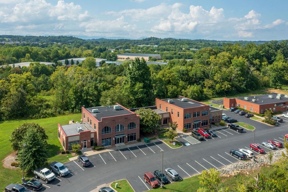 Suite 103 - Fully Operational Data Center with Advanced Features