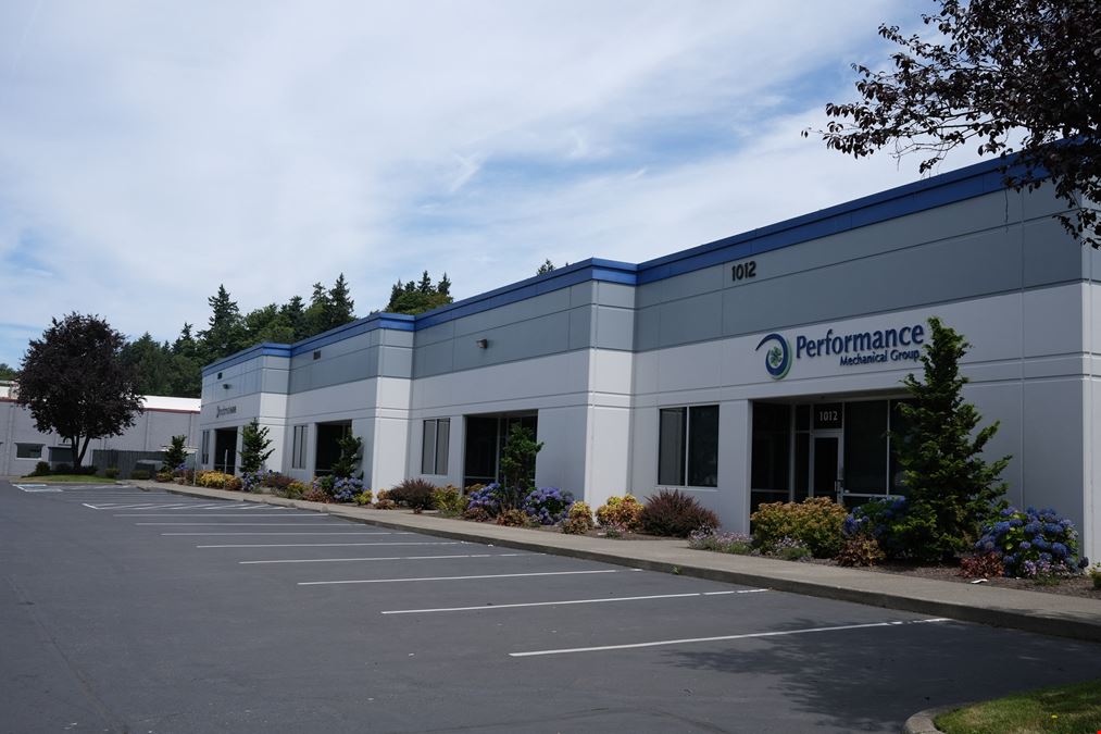 Central Commerce Center