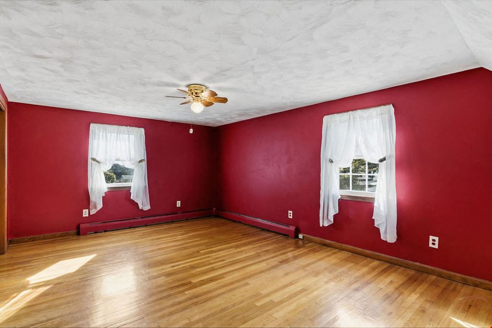 7 Charlotte Drive Bristol, RI 02809