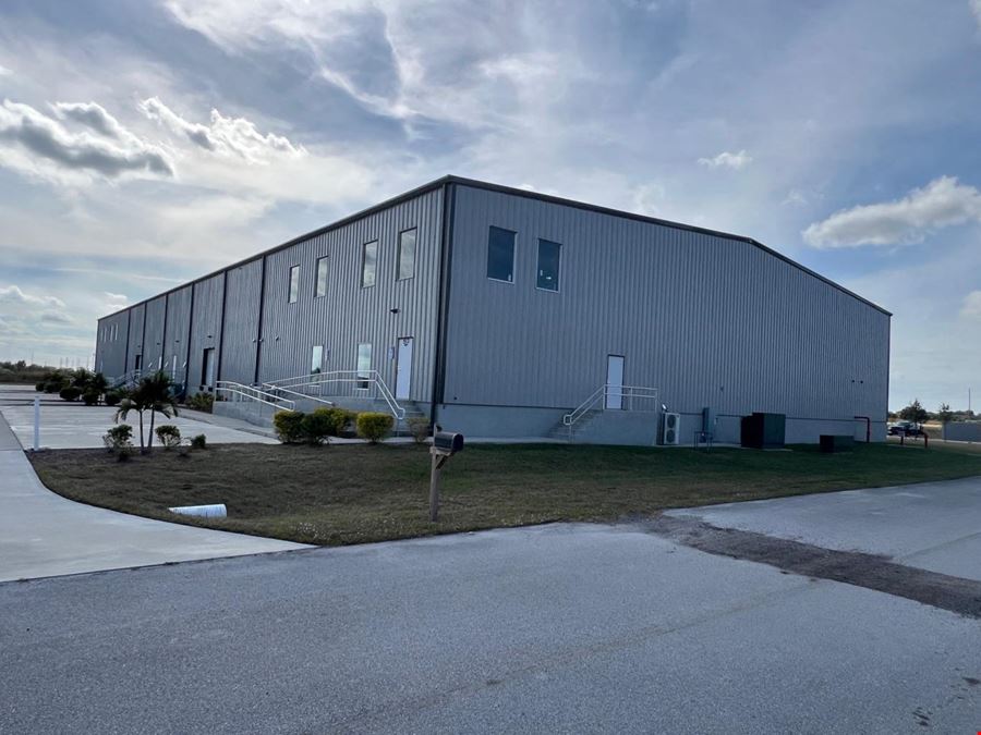 512 Commerce Ct