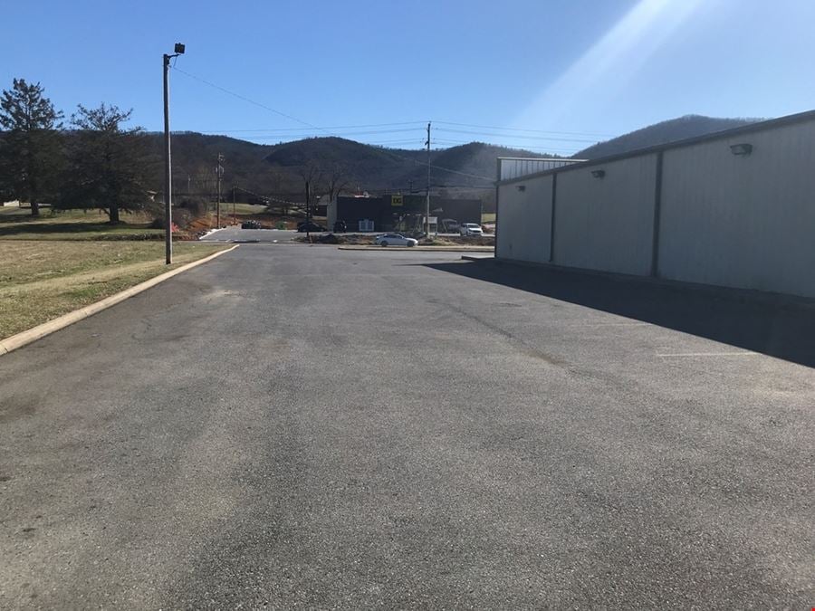 Retail Building For Sale or Lease