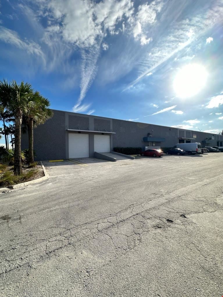 7620 NW 78th Terrace
