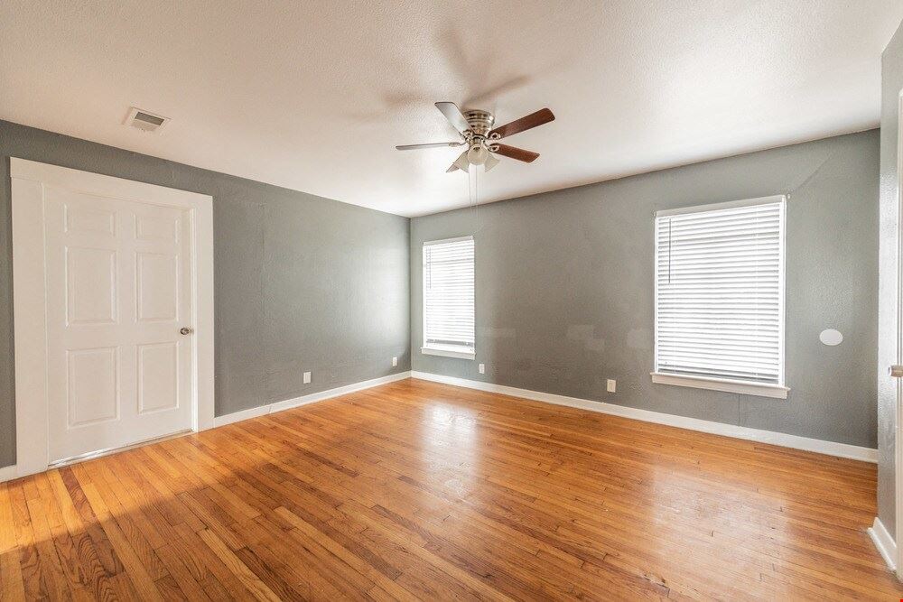 2331 Cincinnati Ave