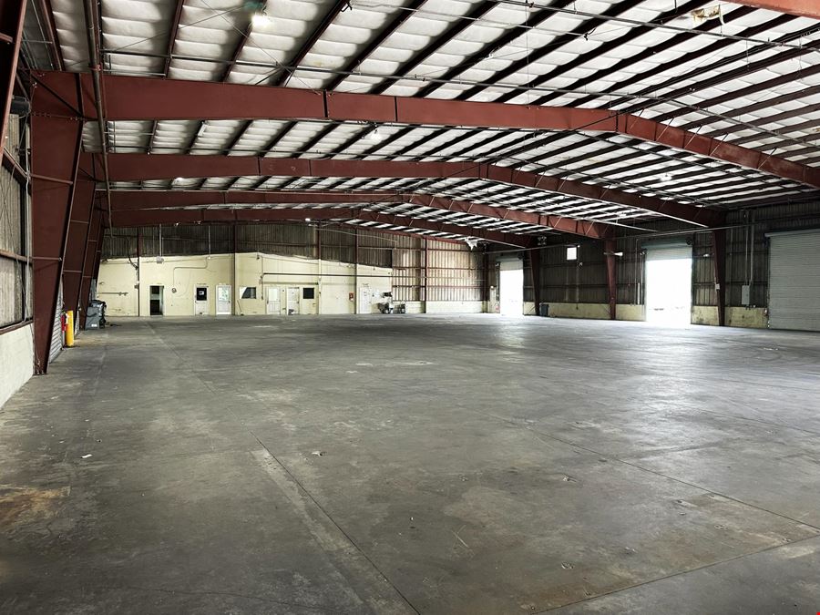 Industrial Warehouse For Lease – Prime I-75 Access