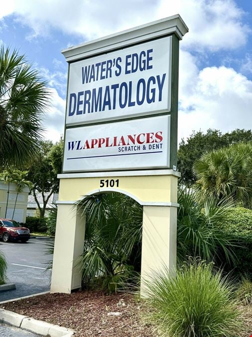 4500sf Office / Retail For Lease