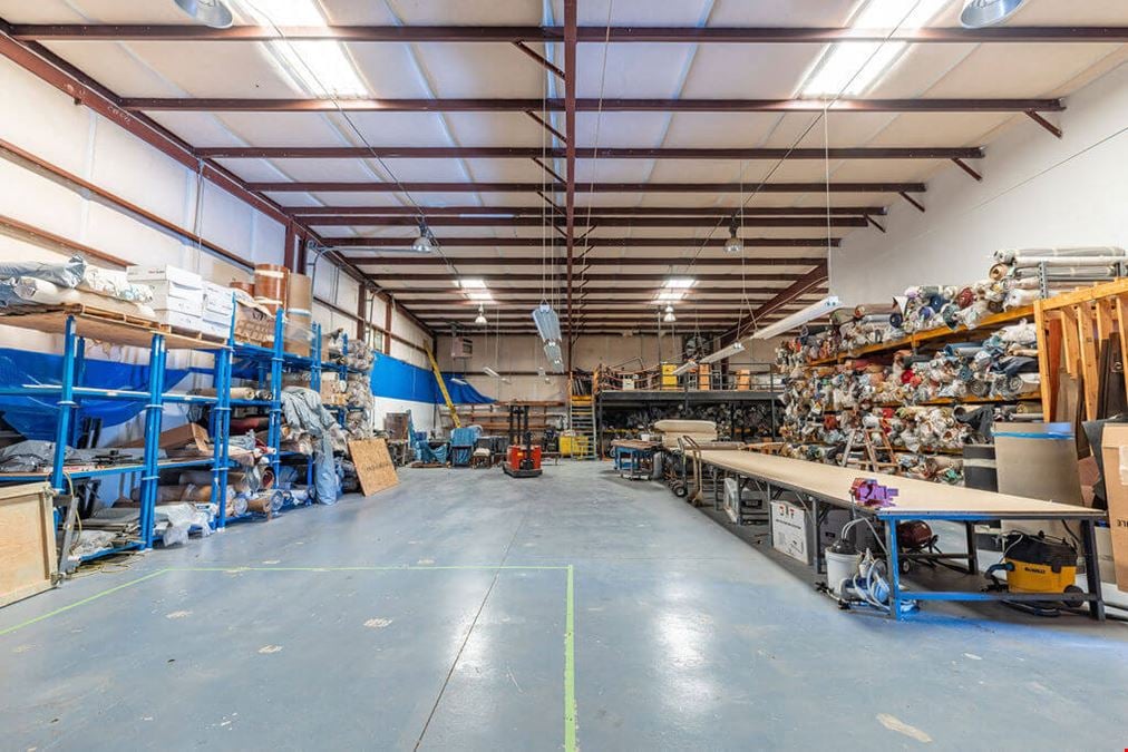 9350 Industrial Trce