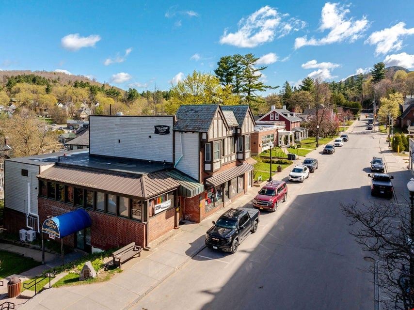 97 Main St