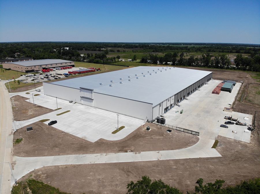 250,000 SF Cross Dock Distribution Facility