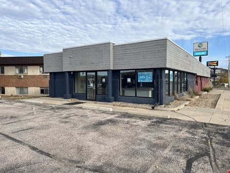 Preview of commercial space at 907 Jackson Boulevard