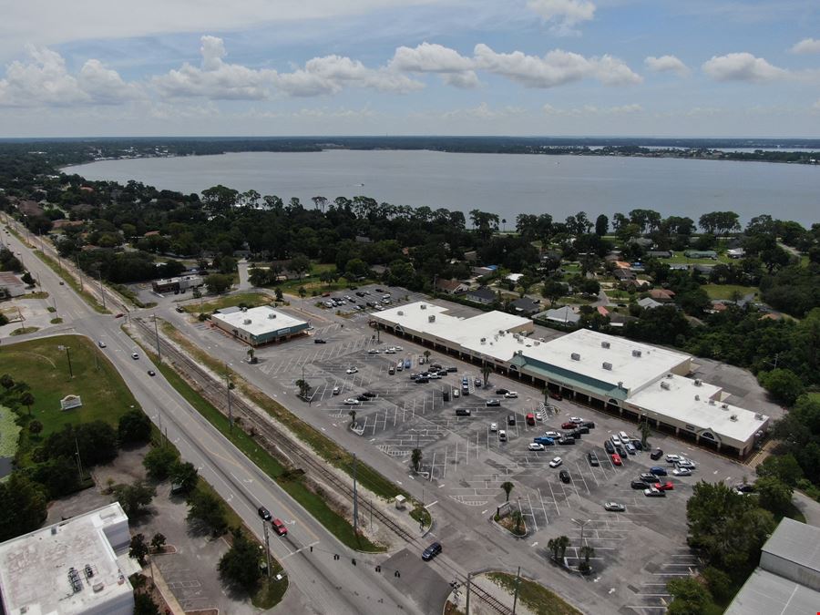 Mount Dora Plaza