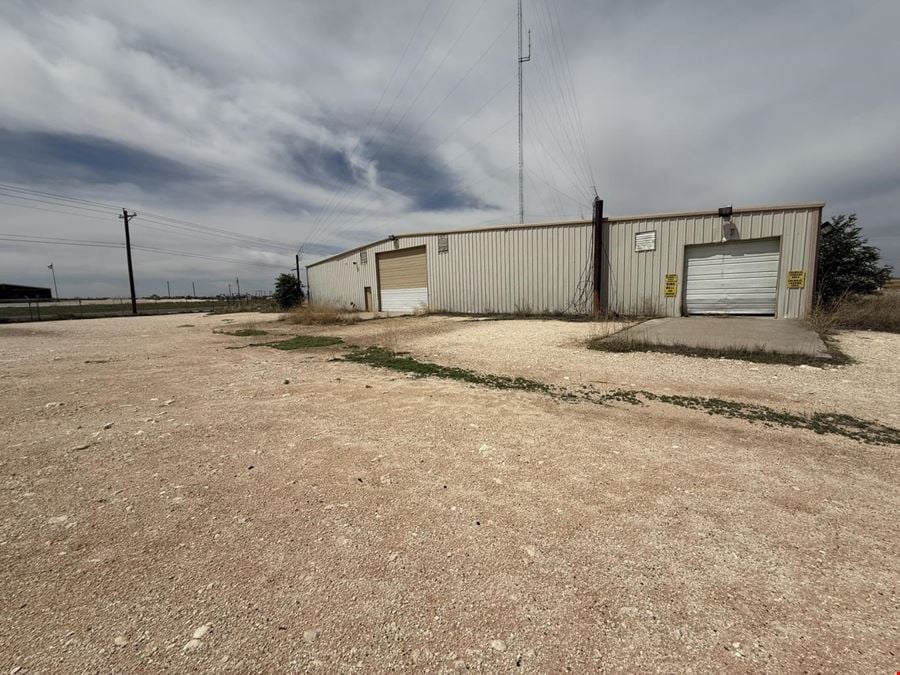 1561 W Hwy 82