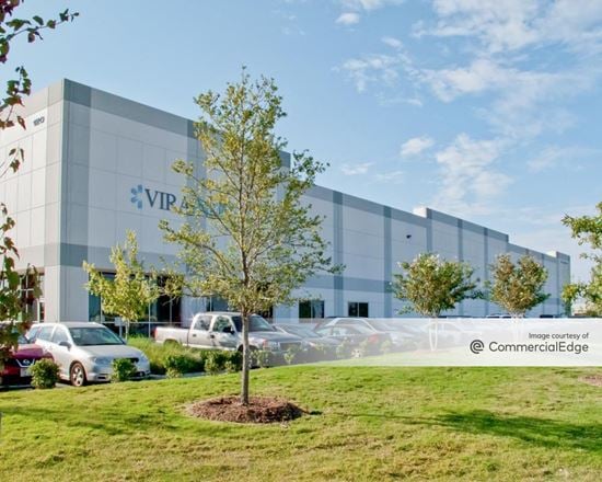 Preview of Industrial space for Rent at 120 Dividend Drive