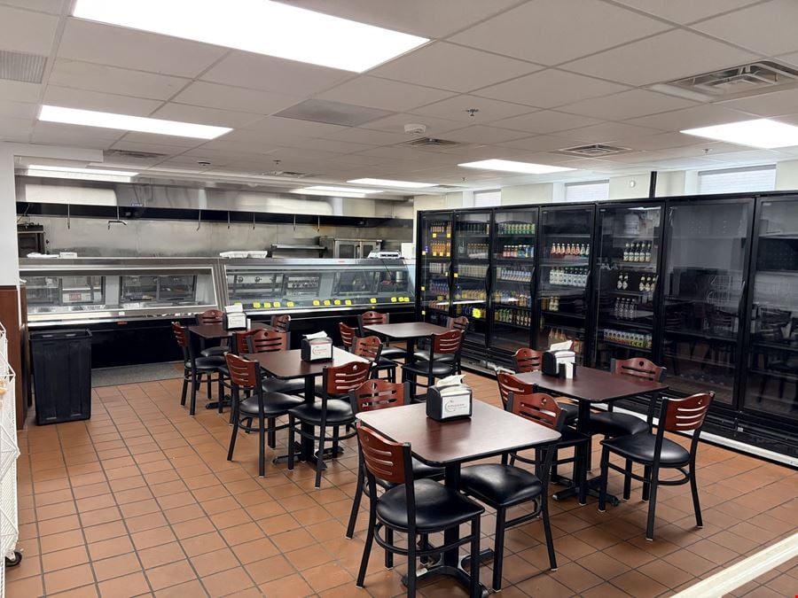 17065-17135 W Capitol Dr