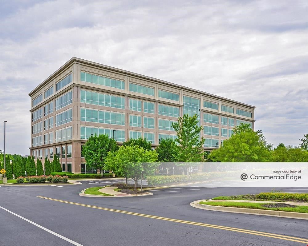 Highwoods Office Park - Cool Springs III