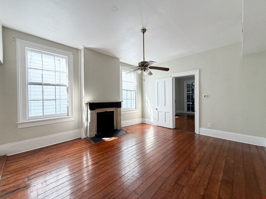 7-Unit Multifamily Investment Near St. Charles Ave